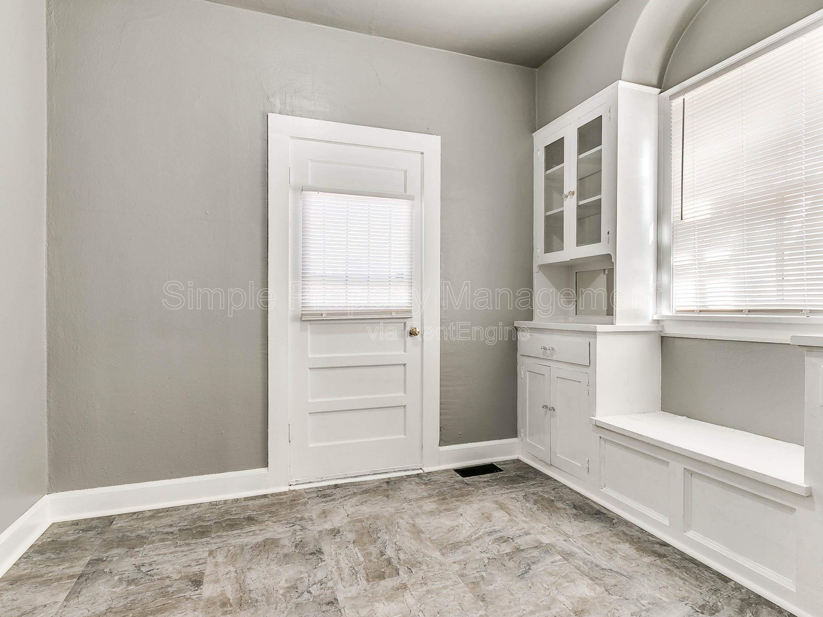 Gallery Image 6