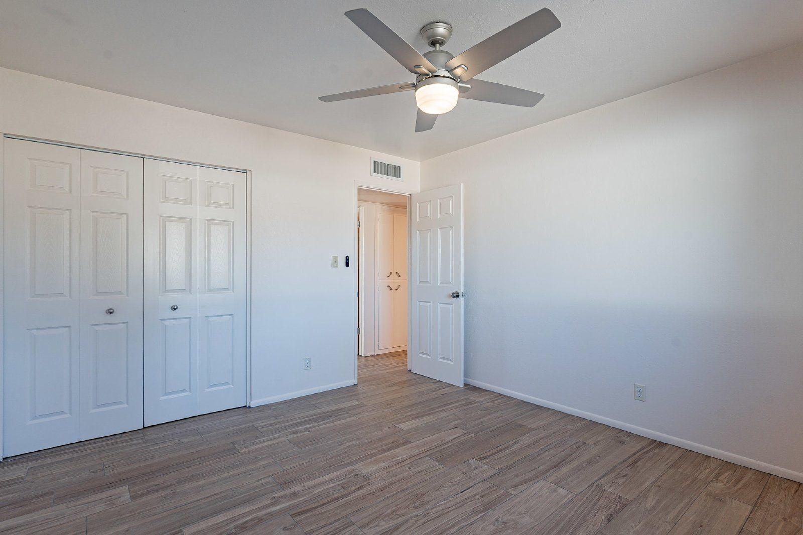 Gallery Image 18