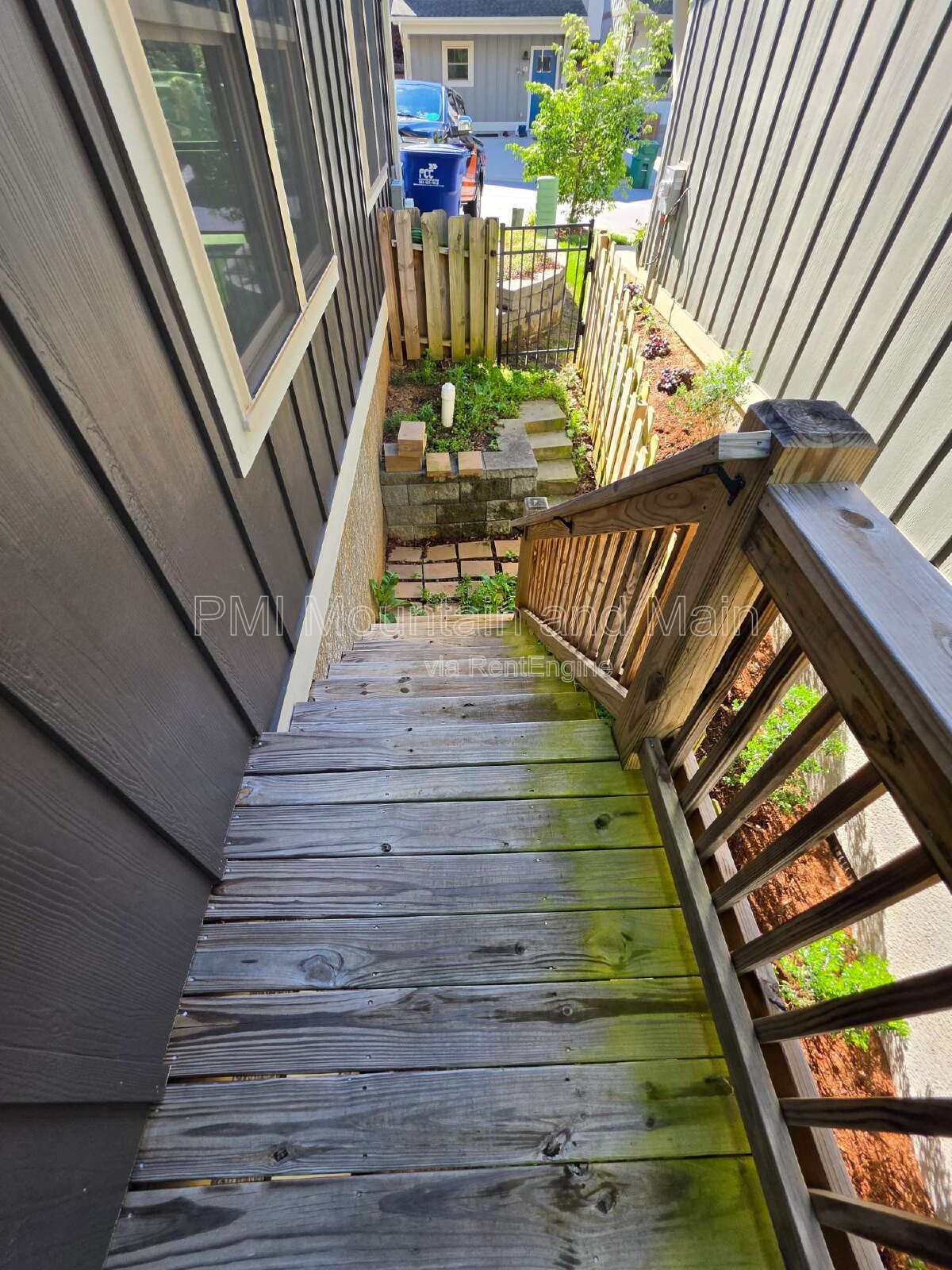 Gallery Image 14