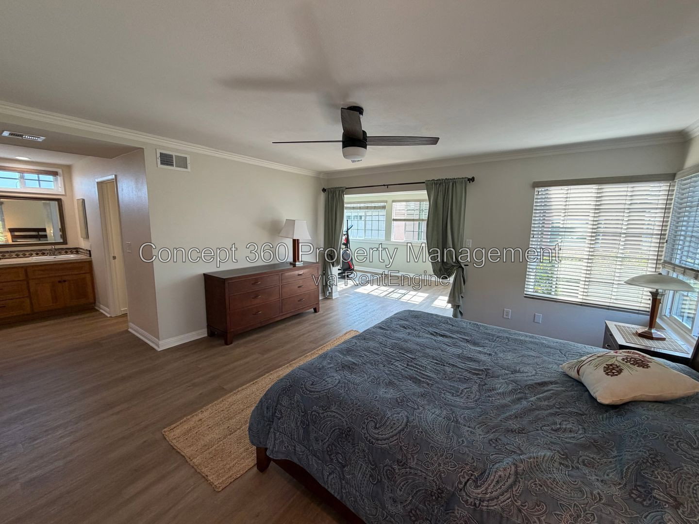 Gallery Image 61