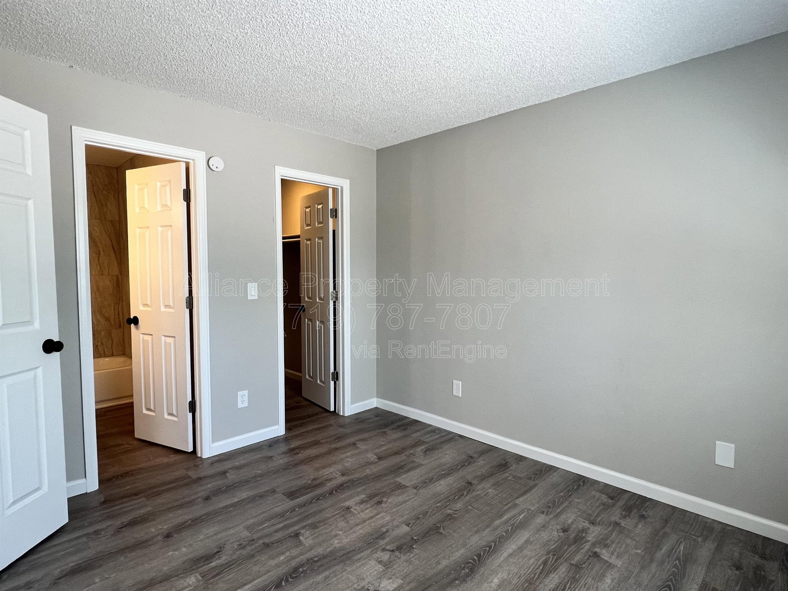 Gallery Image 18