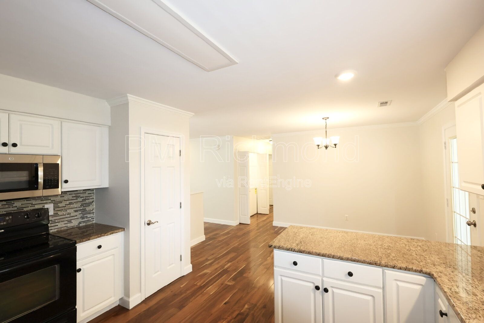 Gallery Image 16