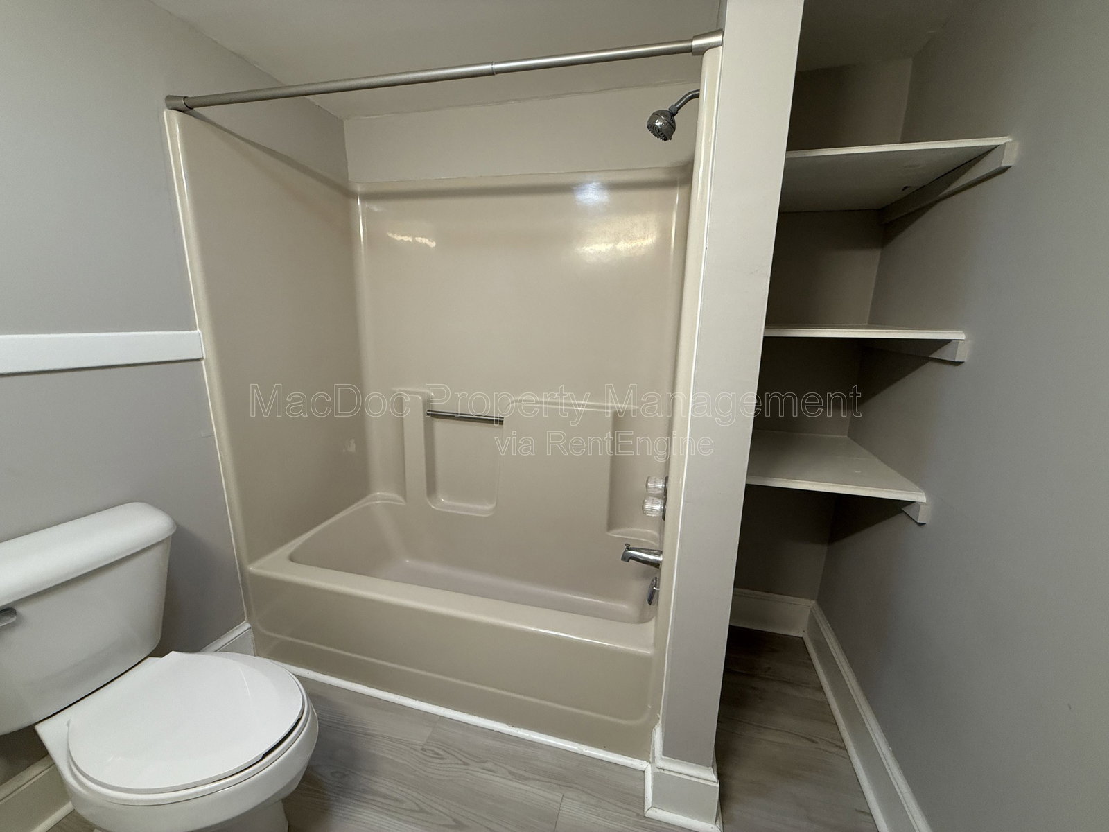 Gallery Image 16