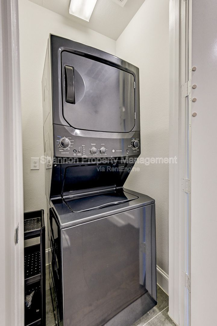 Gallery Image 21