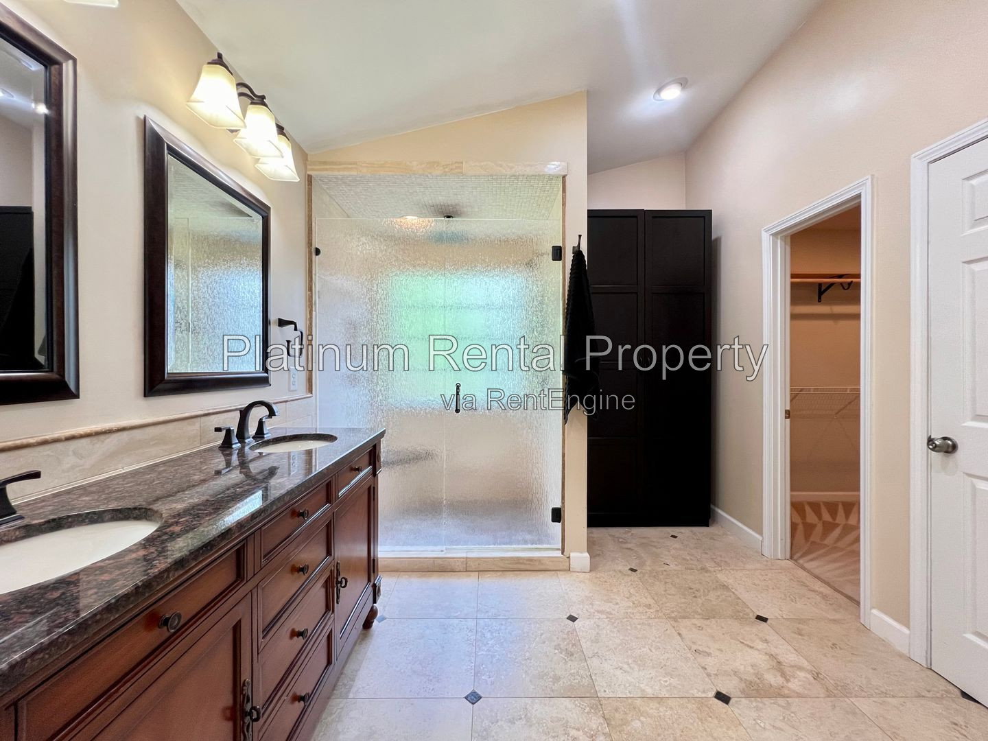 Gallery Image 33