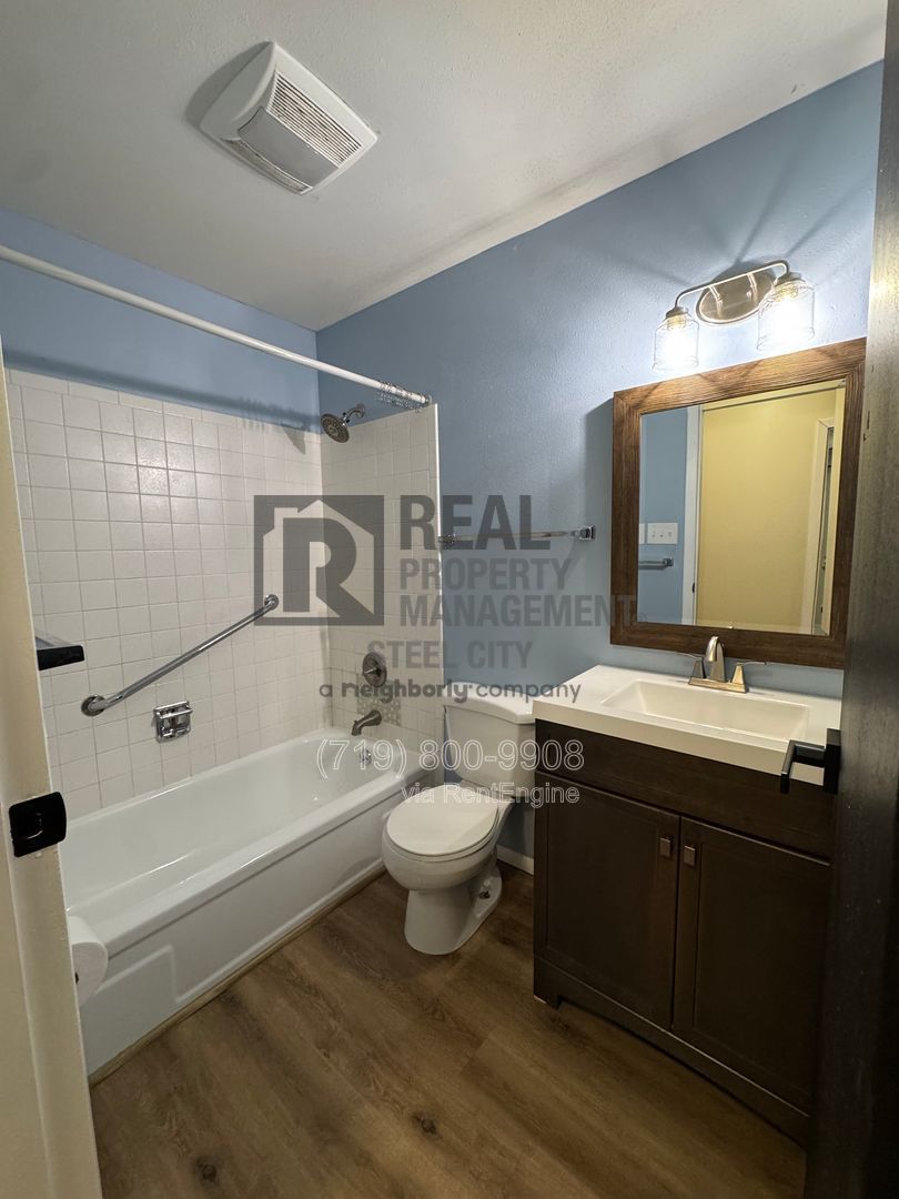 Gallery Image 15