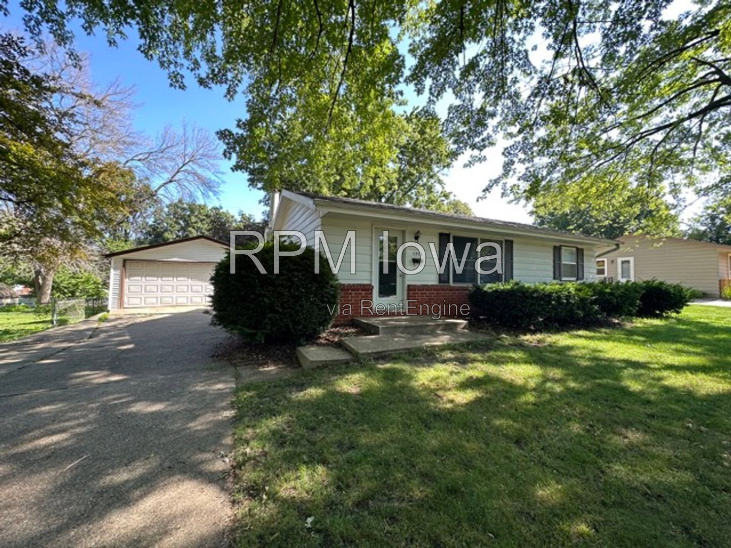 Gallery Image 0