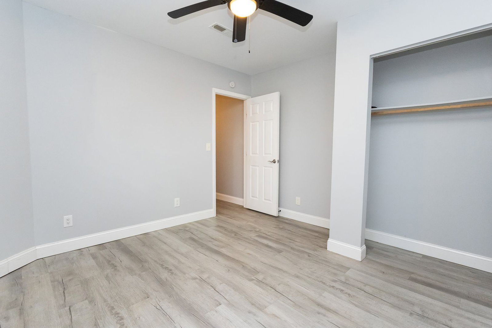 Gallery Image 19