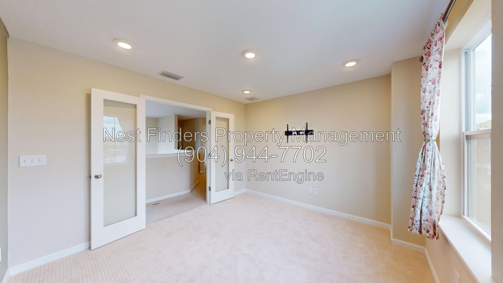 Gallery Image 18