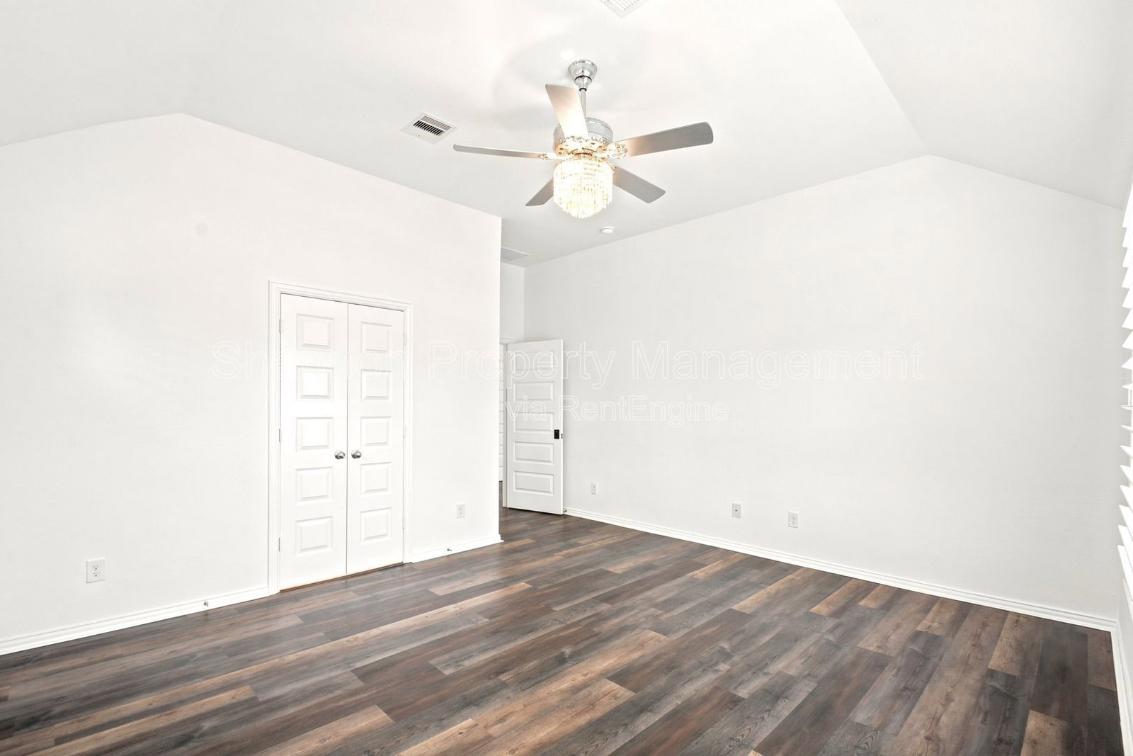 Gallery Image 48