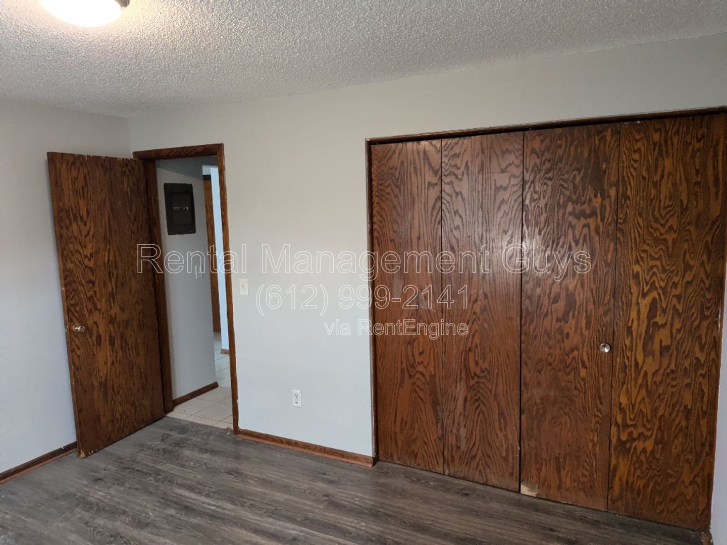 Gallery Image 0