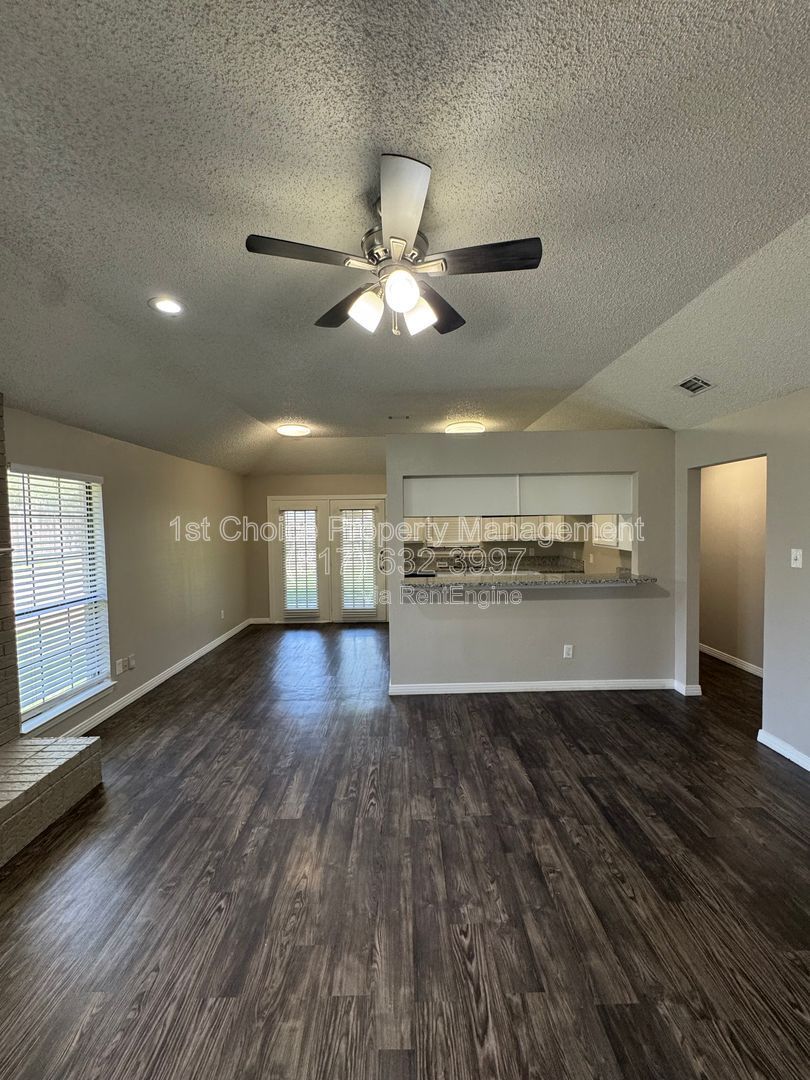 Gallery Image 1