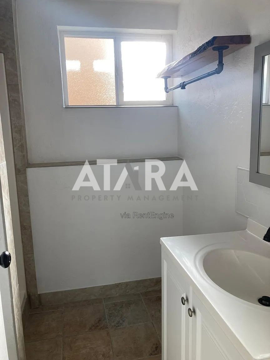 Gallery Image 17
