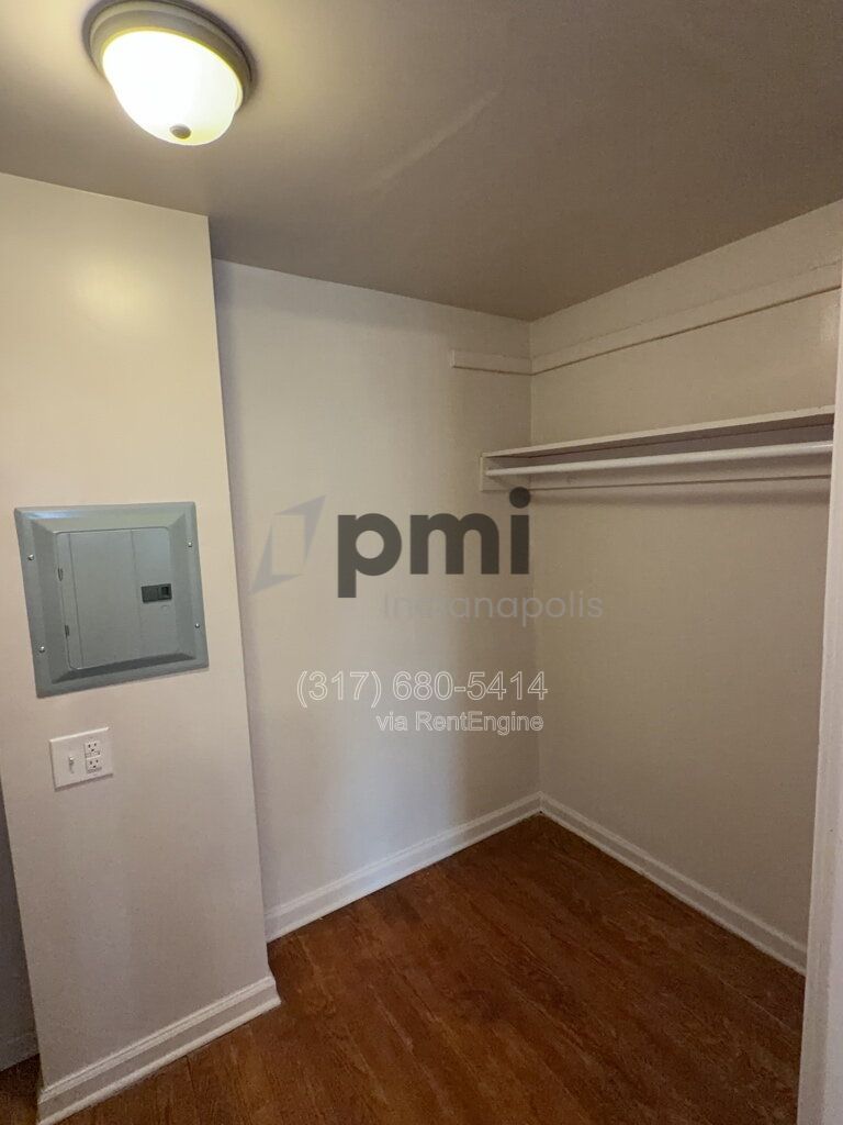 Gallery Image 19