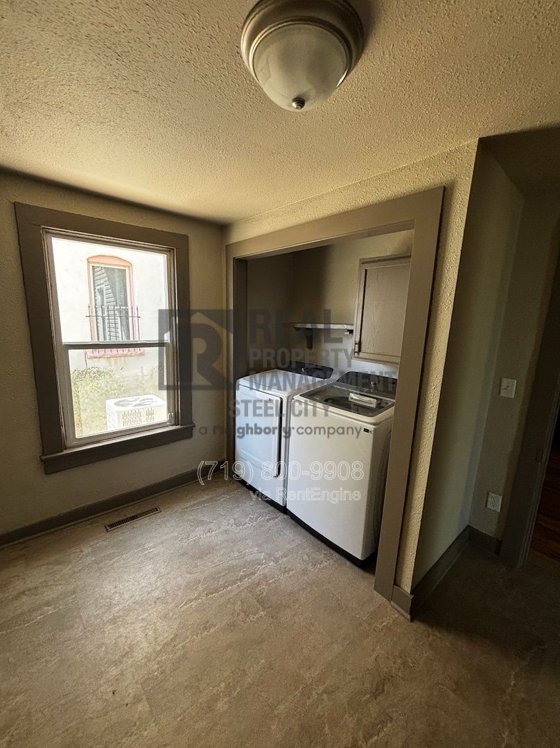Gallery Image 17