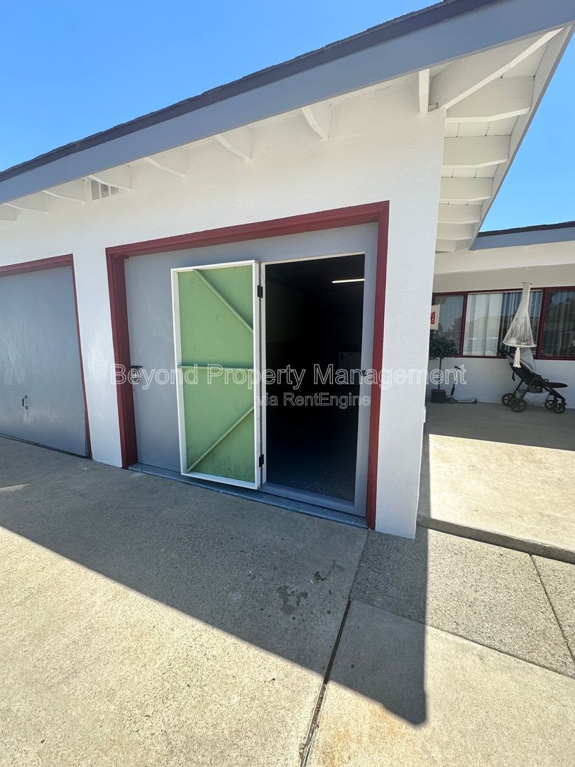 Gallery Image 12