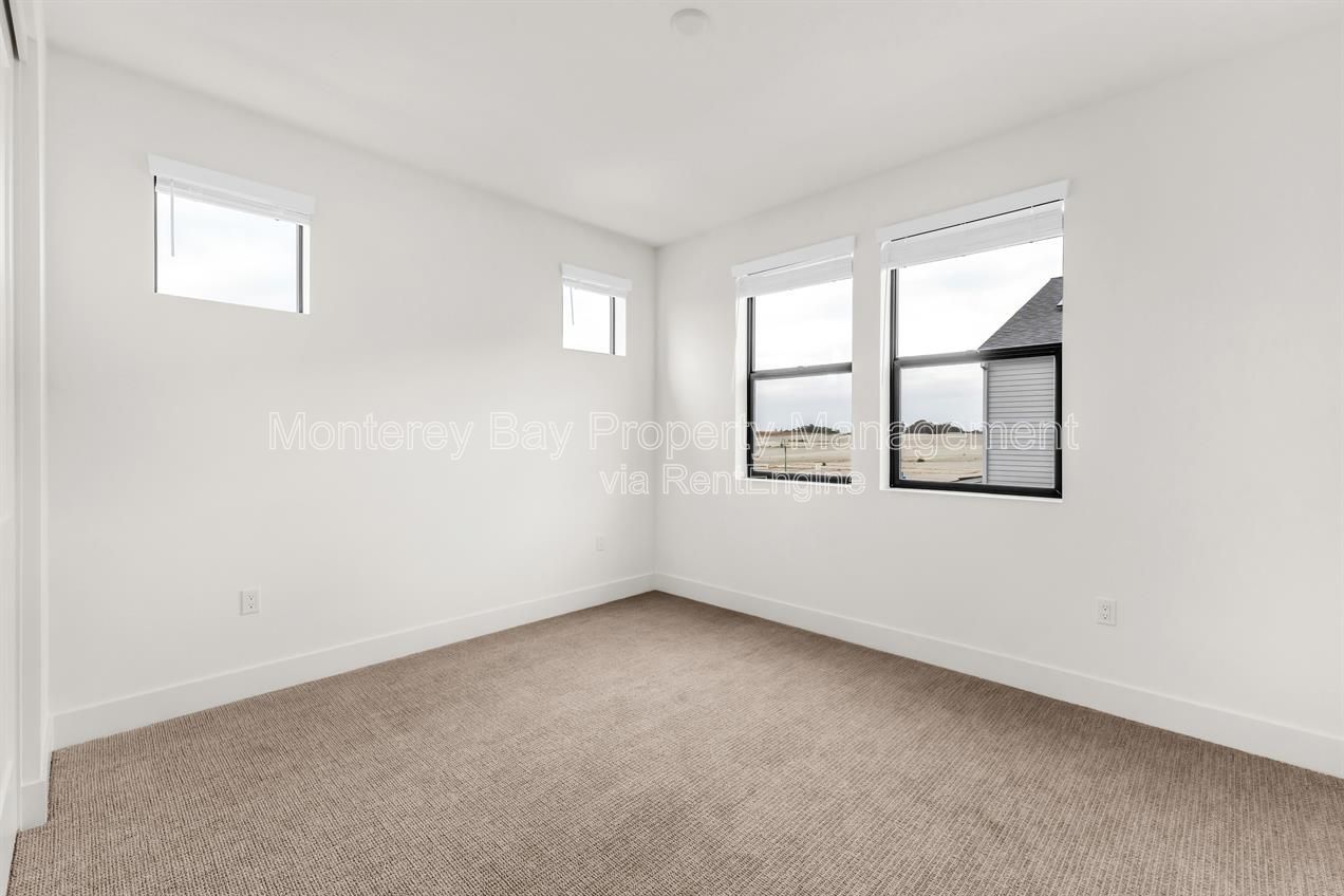 Gallery Image 21