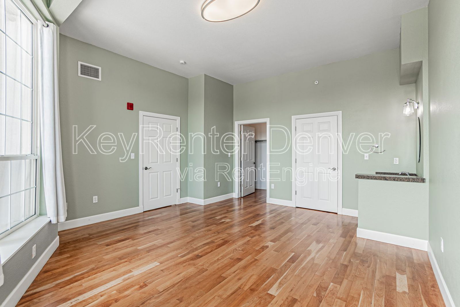 Gallery Image 14