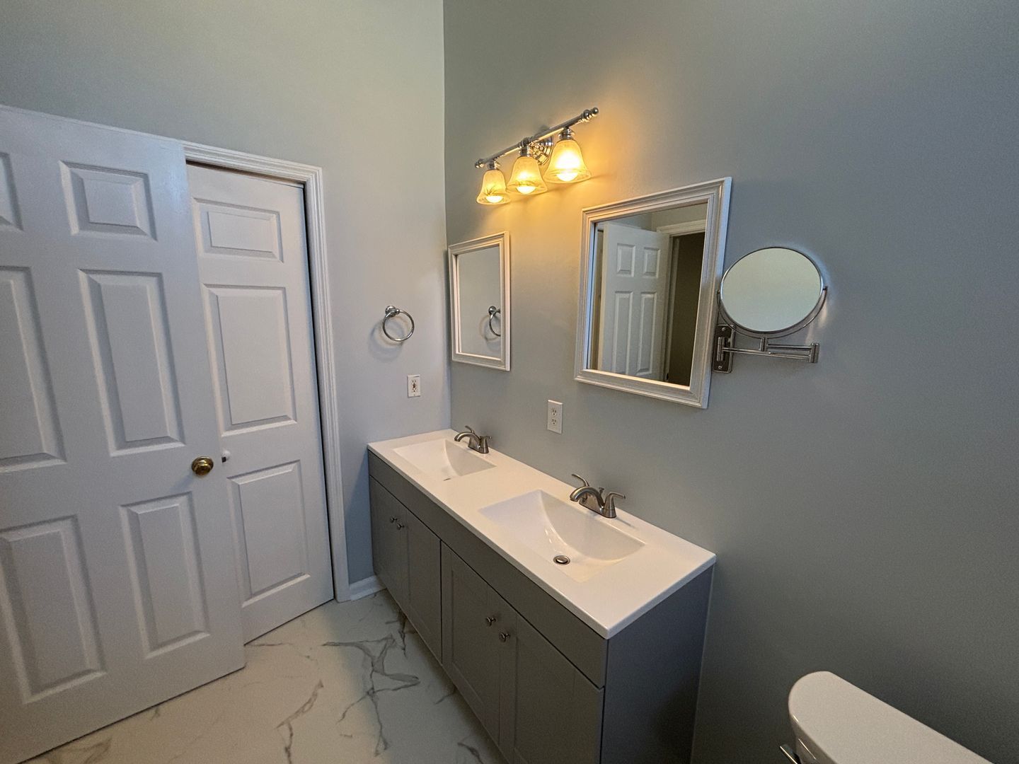 Gallery Image 13