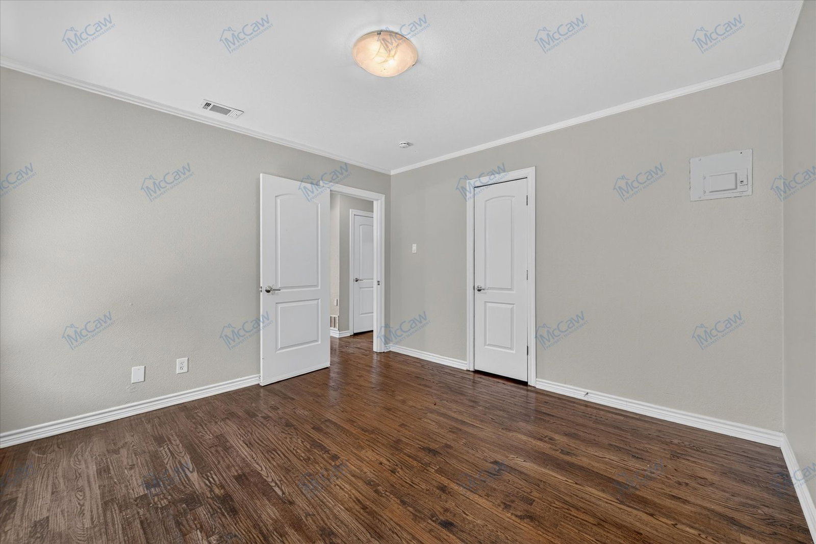 Gallery Image 17