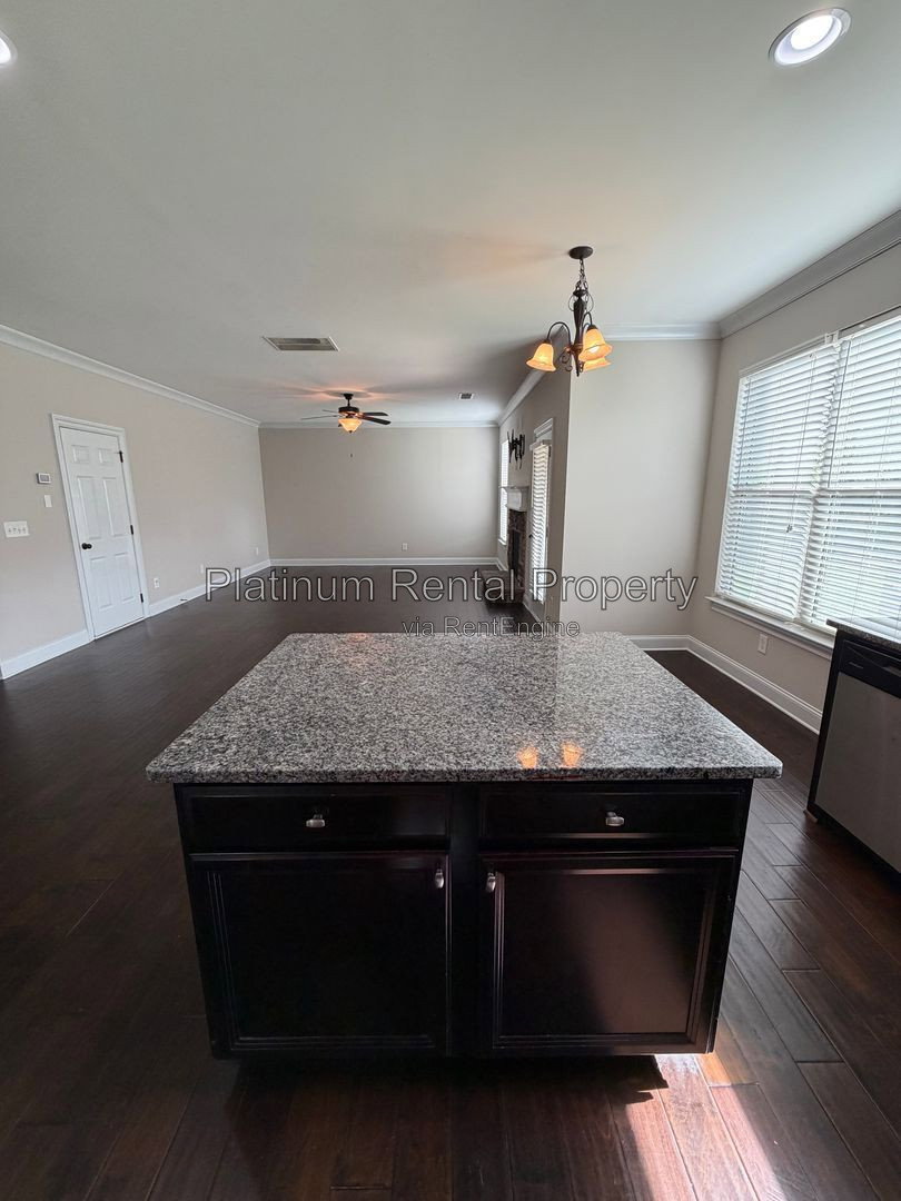 Gallery Image 14