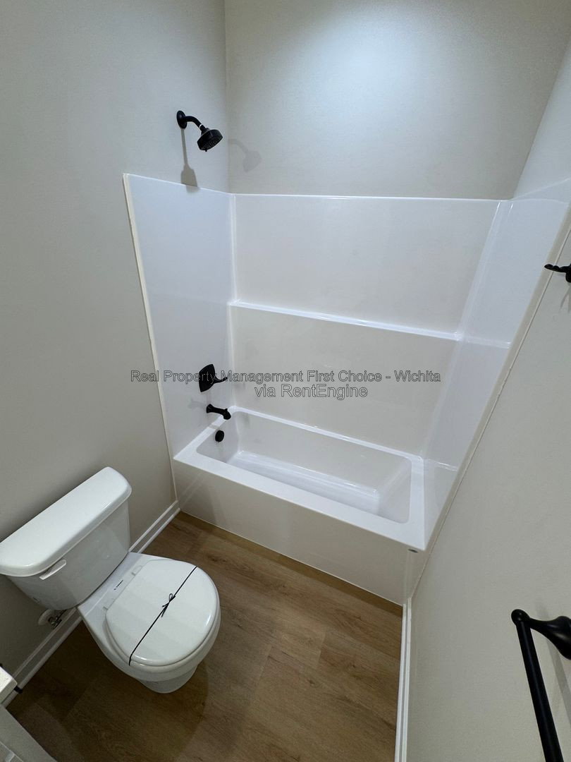 Gallery Image 20