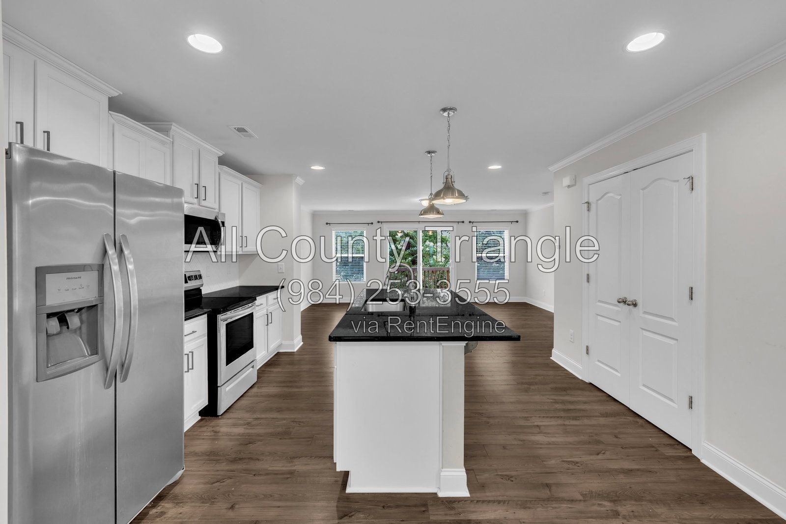 Gallery Image 17