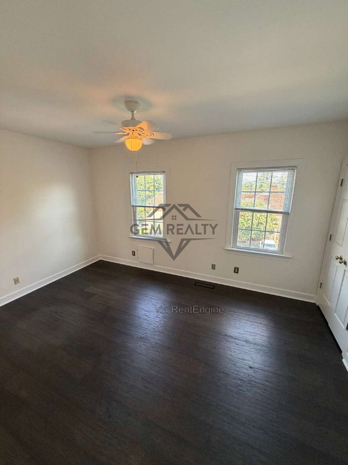 Gallery Image 38