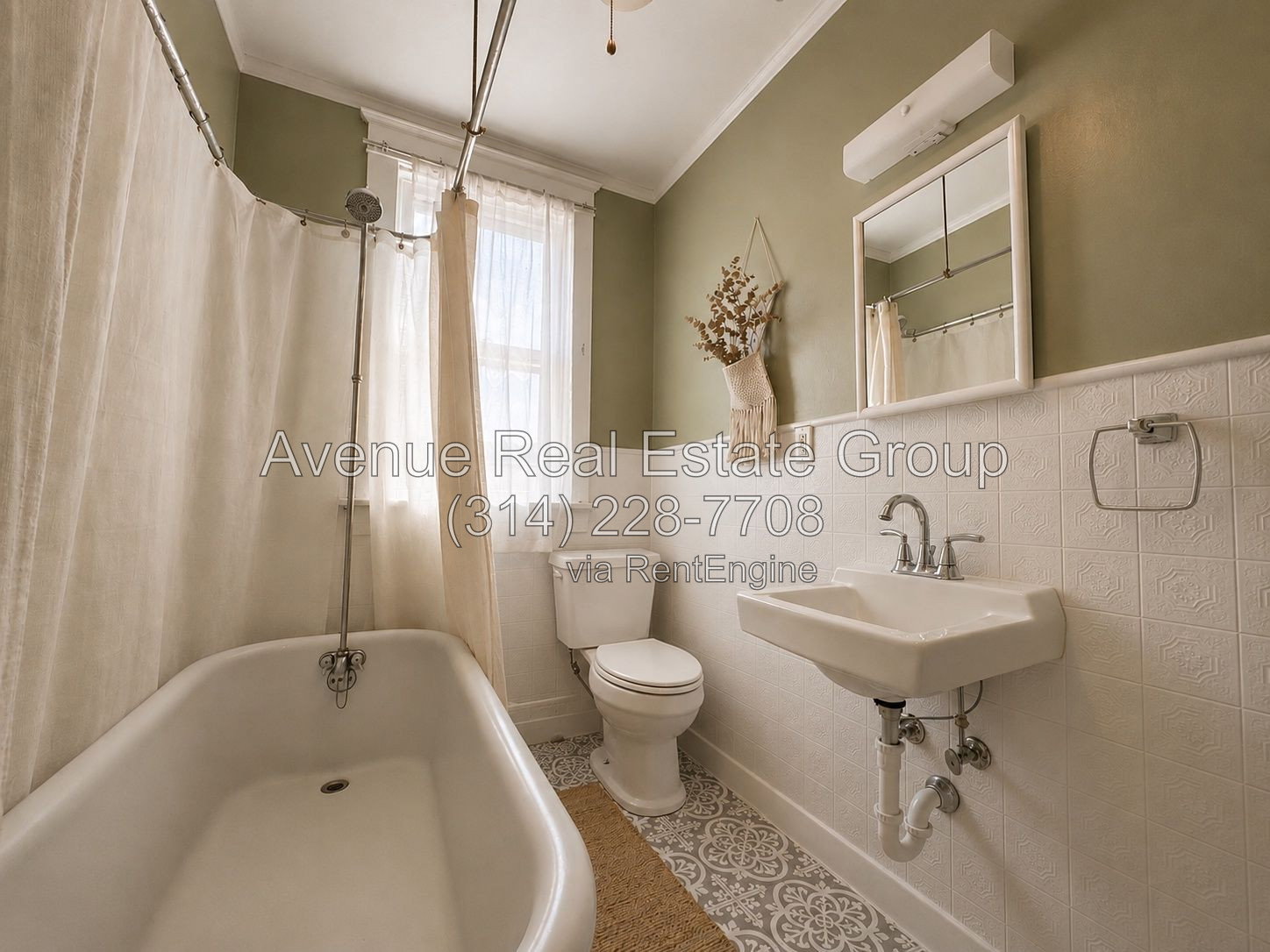 Gallery Image 17