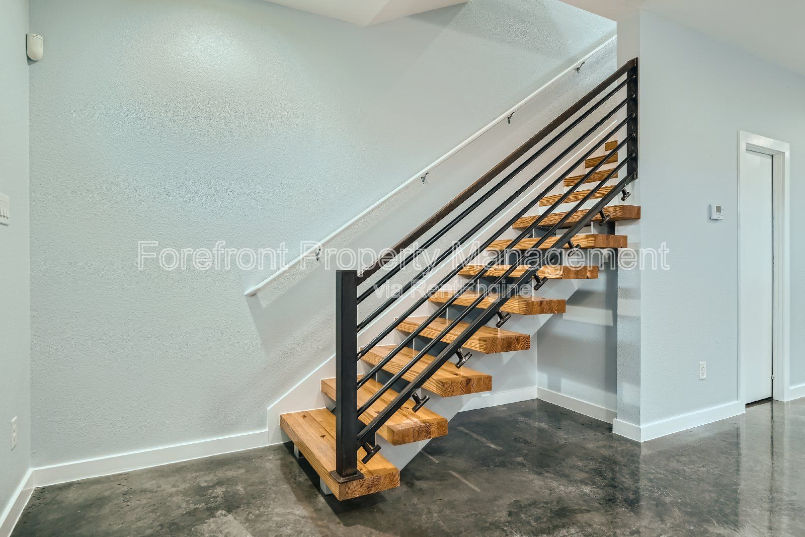 Gallery Image 16