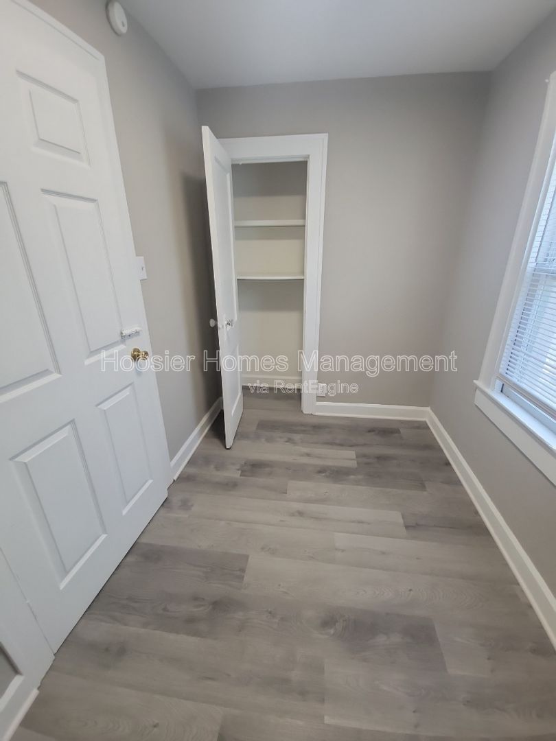 Gallery Image 14