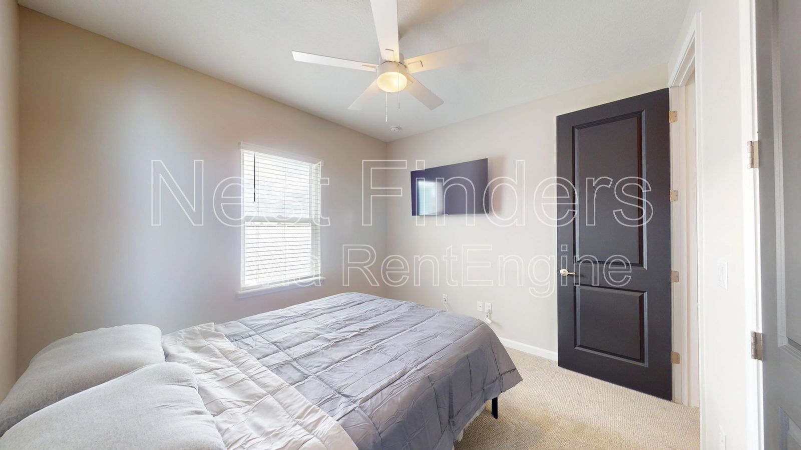 Gallery Image 33