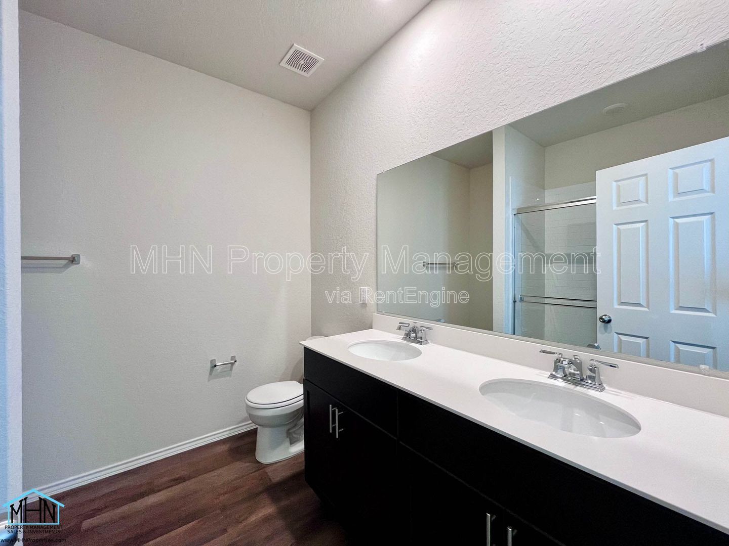 Gallery Image 18