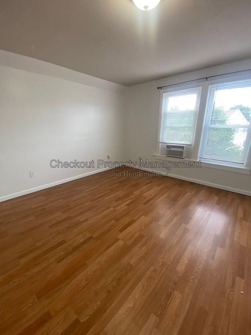 Gallery Image 12