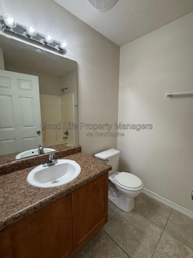 Gallery Image 18