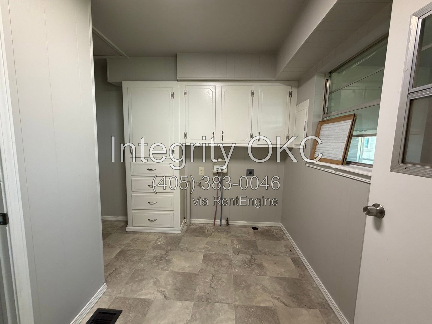 Gallery Image 17