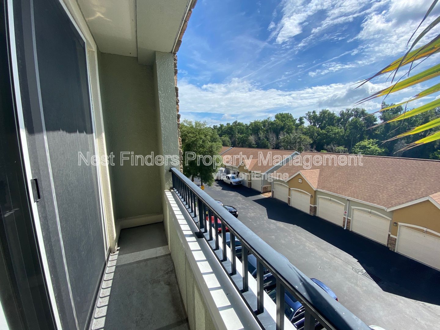 Gallery Image 16