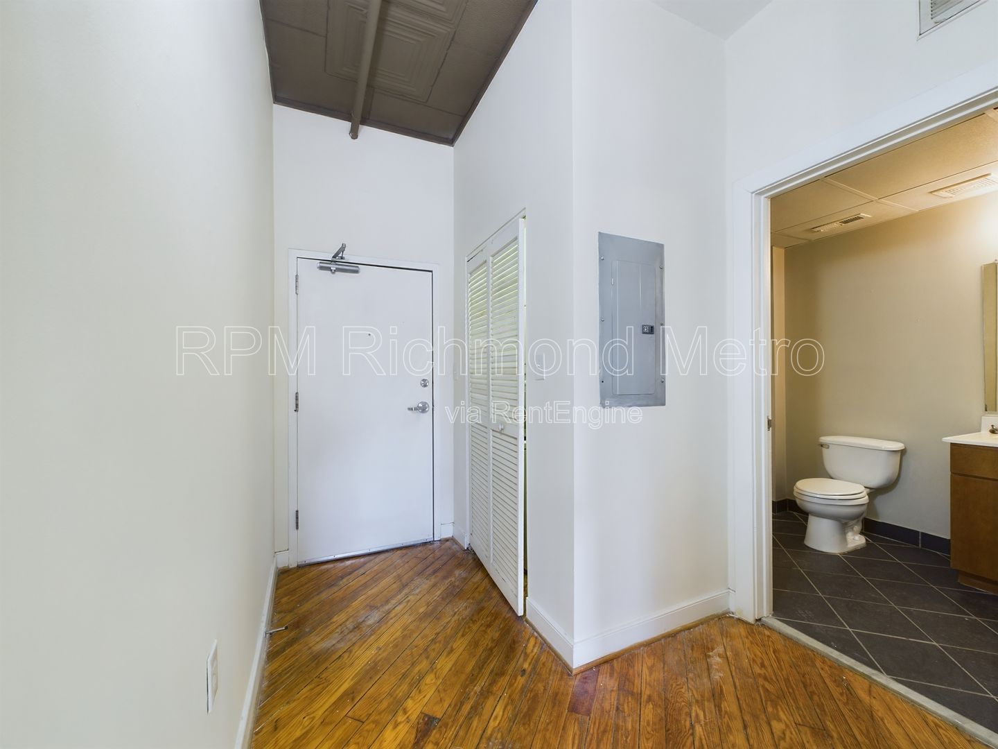 Gallery Image 19