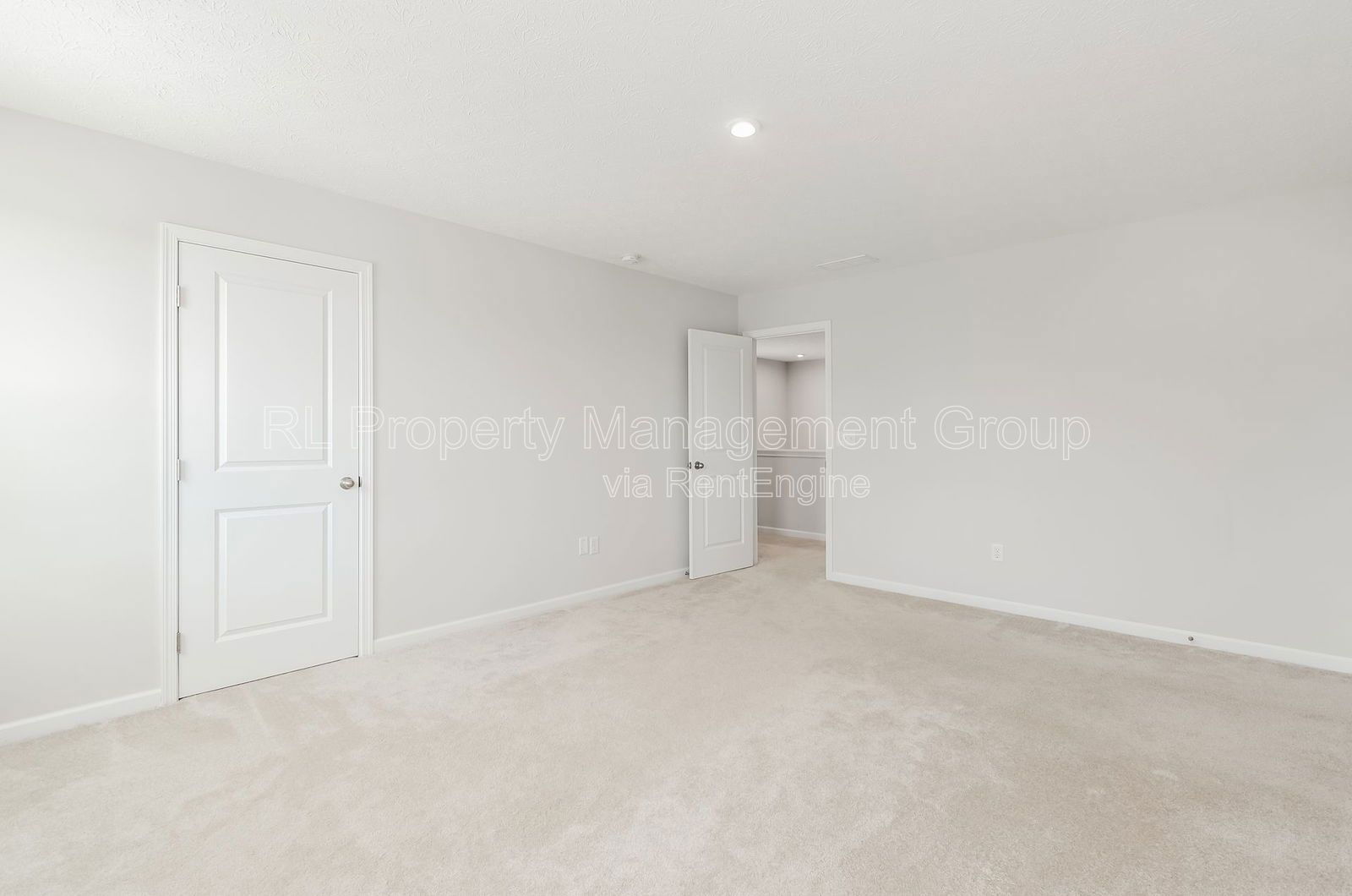 Gallery Image 37