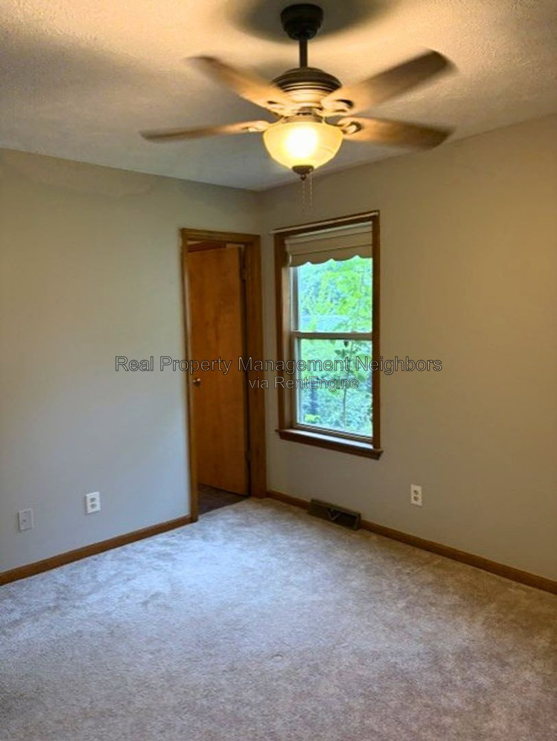 Gallery Image 22