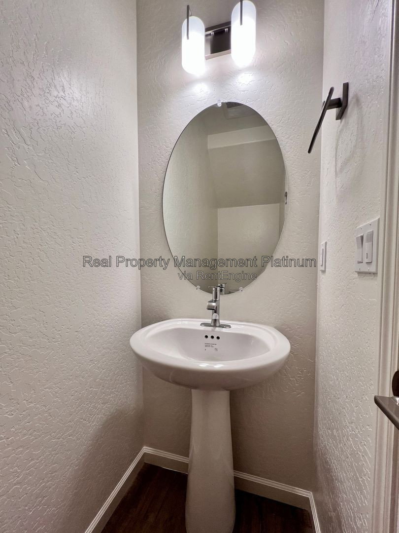 Gallery Image 20
