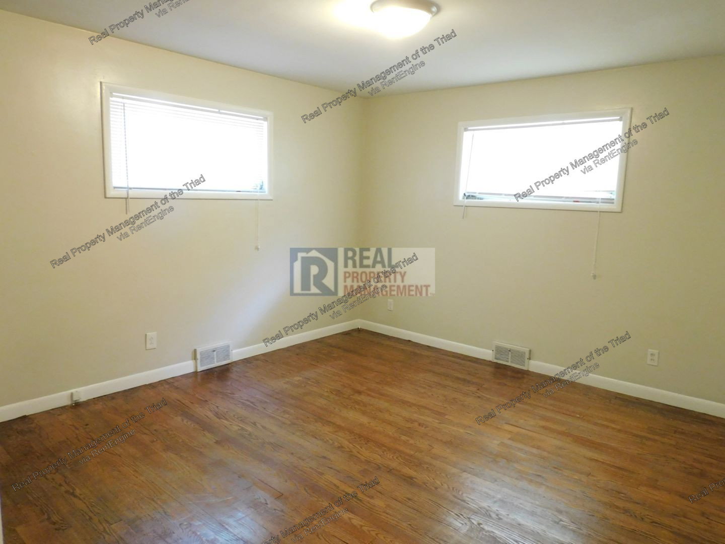Gallery Image 19