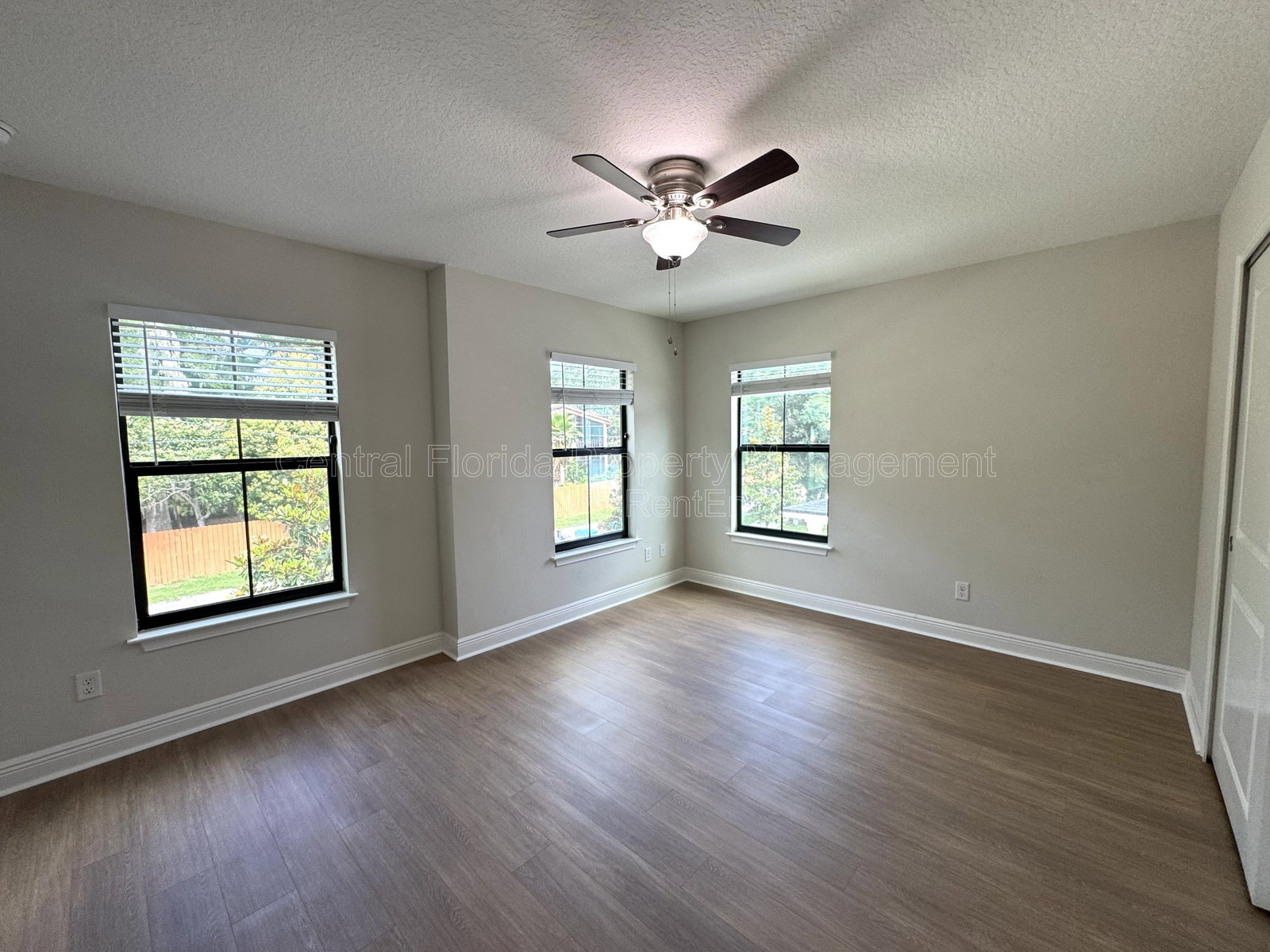 Gallery Image 20