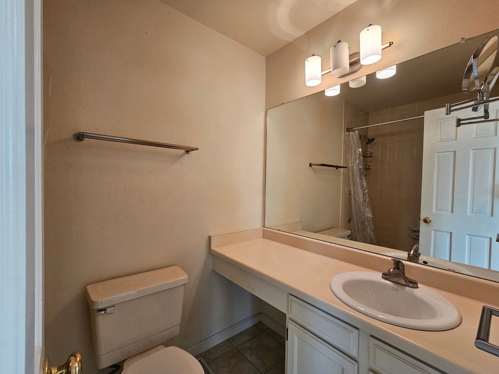 Gallery Image 15