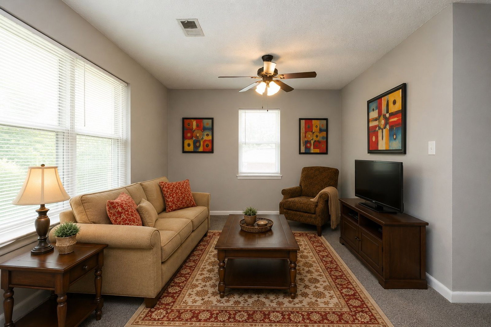 Gallery Image 0
