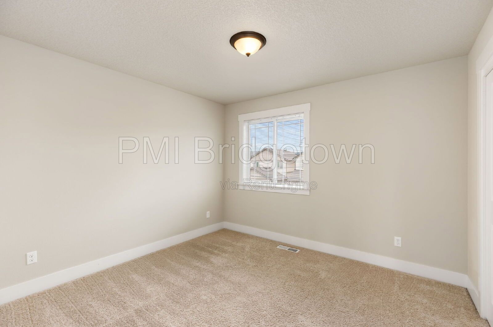 Gallery Image 32