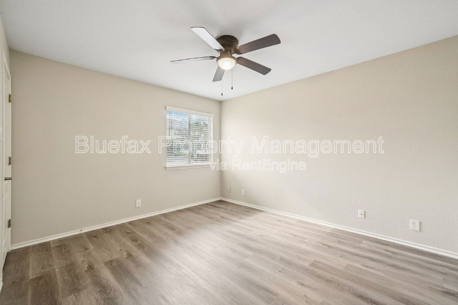 Gallery Image 20