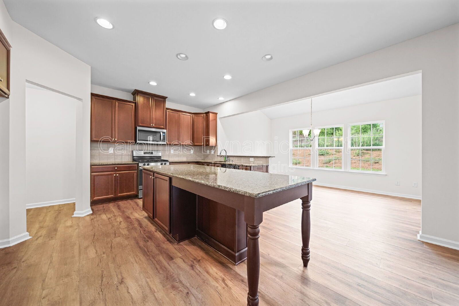 Gallery Image 13