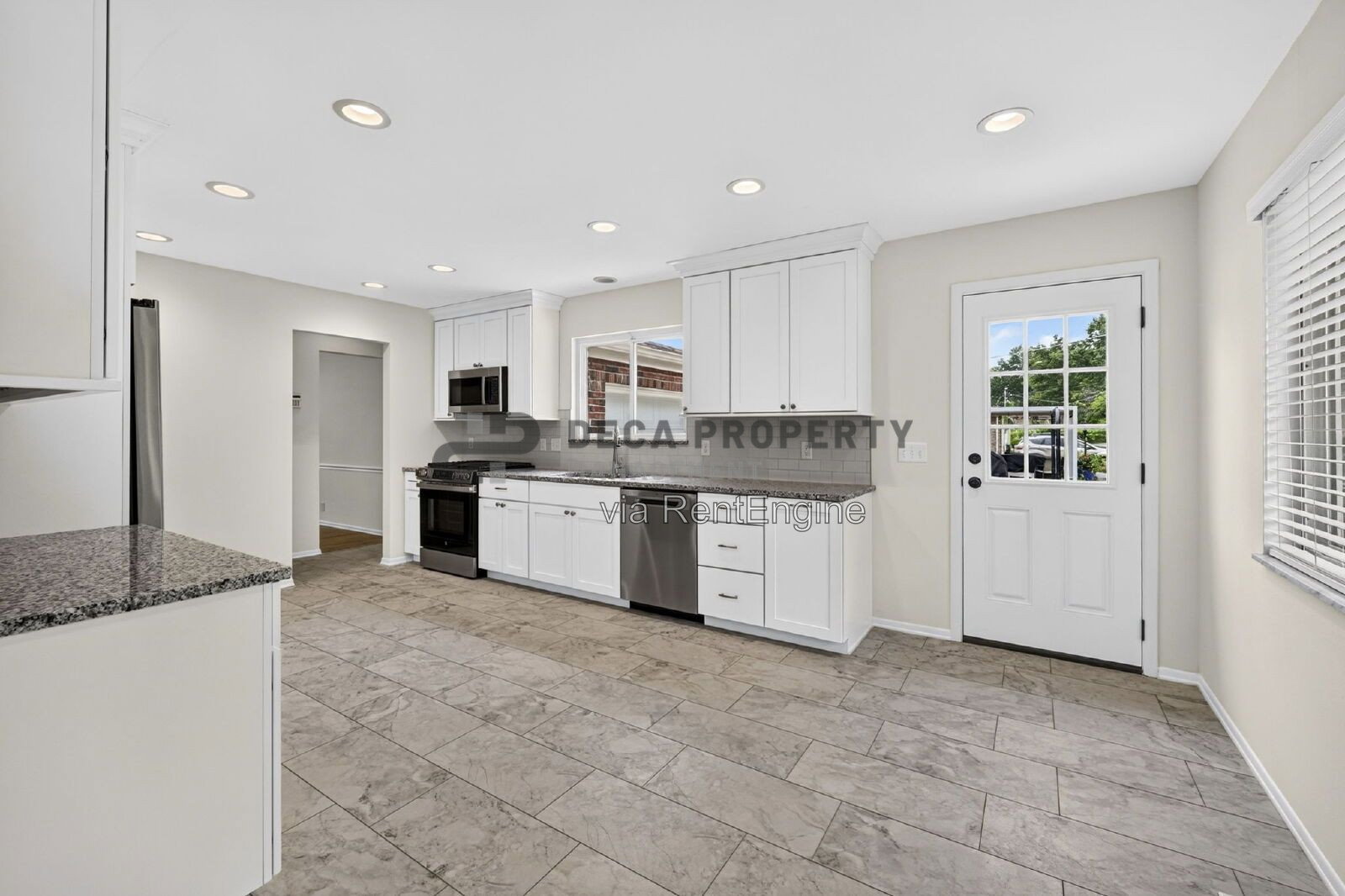 Gallery Image 17