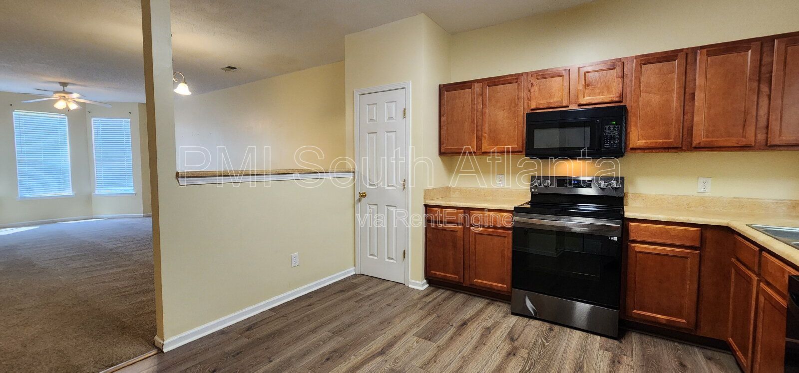 Gallery Image 13